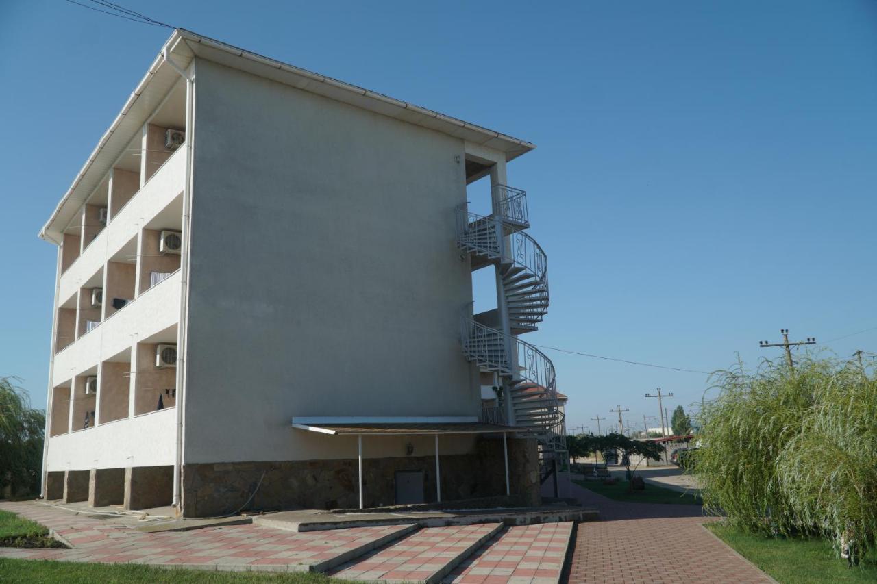 Радуга Курортная Гостиница Zatoka Exteriér fotografie