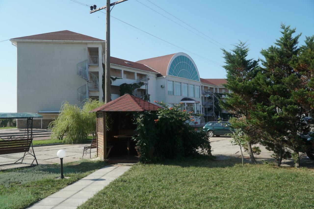 Радуга Курортная Гостиница Zatoka Exteriér fotografie